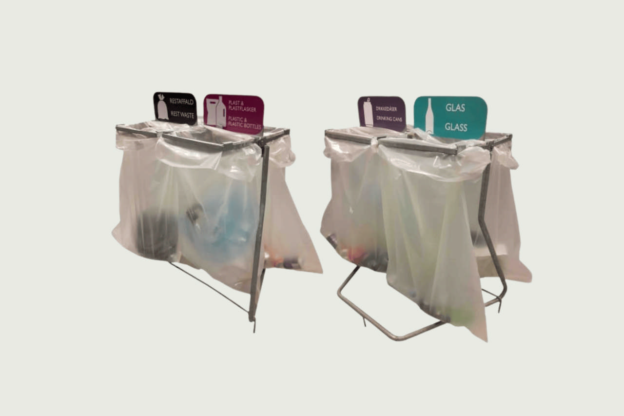 30 stk. avfallsstativer på pall