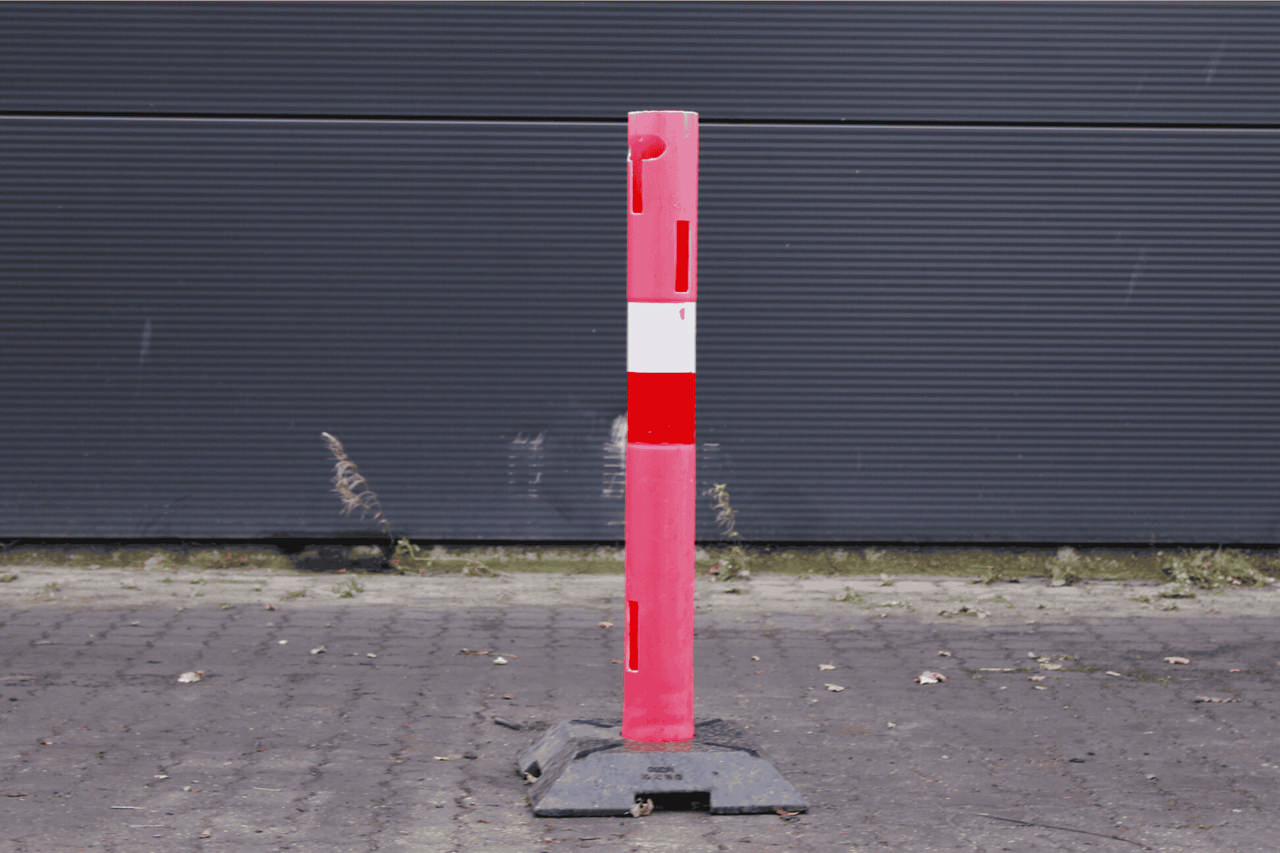 Sperrestolpe med fot Dalu