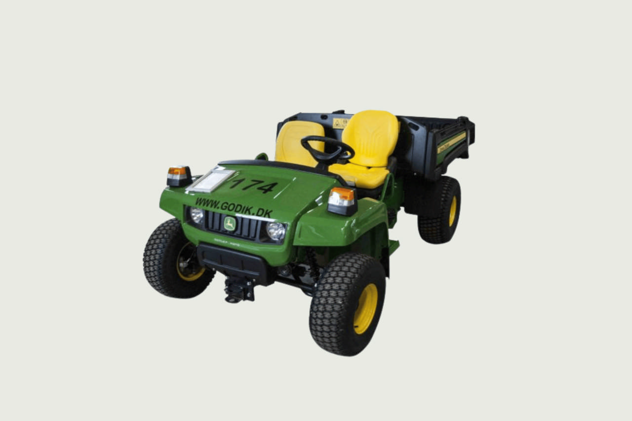 John Deere Gator